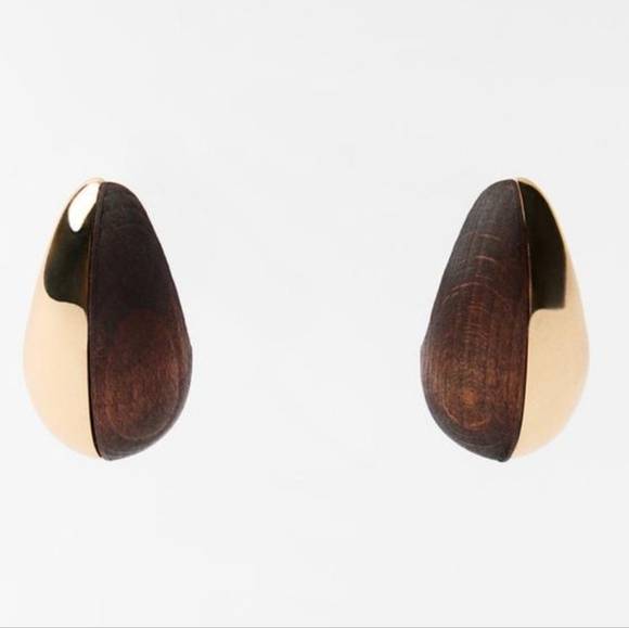 Zara Jewelry - ZARA Metal Wood Earrings